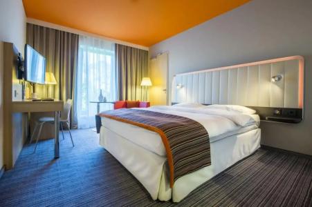 Park Inn by Radisson Frankfurt Airport - 93