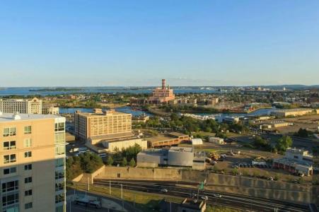 Renaissance Boston Seaport - 7