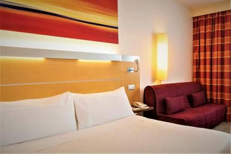 Best Western Palace Inn - 44