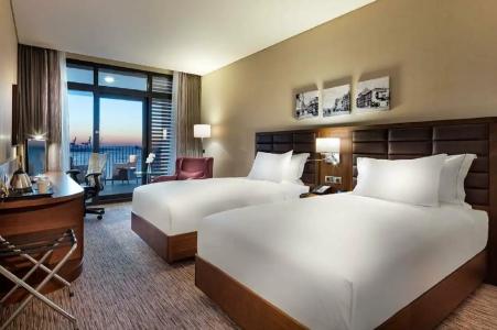 Hilton Garden Inn Izmir Bayrakli - 41