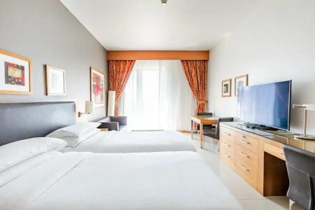 Four Points by Sheraton Downtown Dubai - 98