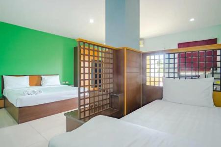 AJ Residence - 80