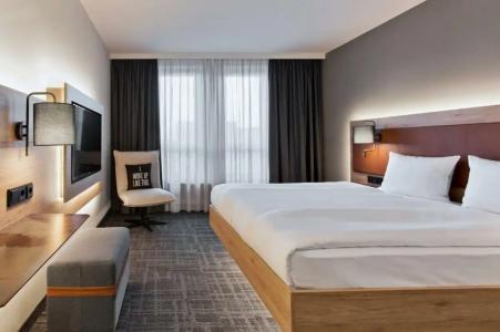 MOXY Berlin Humboldthain Park - 1
