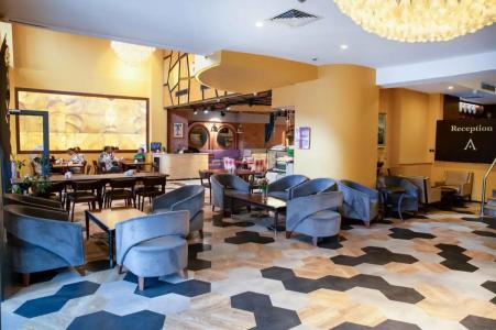 Grand Aras & Suites - 75