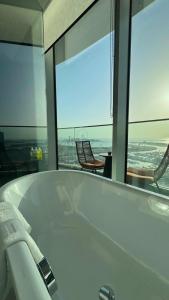  W Dubai - Mina Seyahi - 86