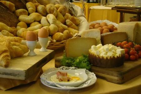 Ramada by Wyndham Naples - 51