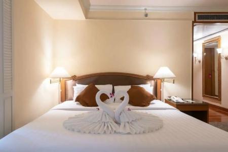 Montien Riverside Bangkok - 49