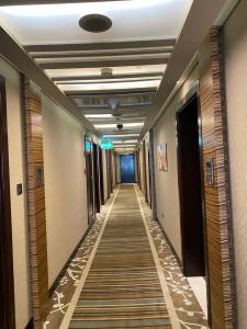 Double Tree by Hilton Dubai Business Bay - 10