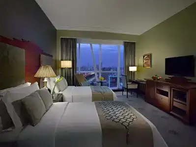 Le Meridien Abu Dhabi - 3