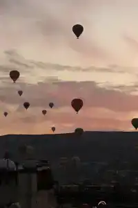 Caftan Cave Suites - 63