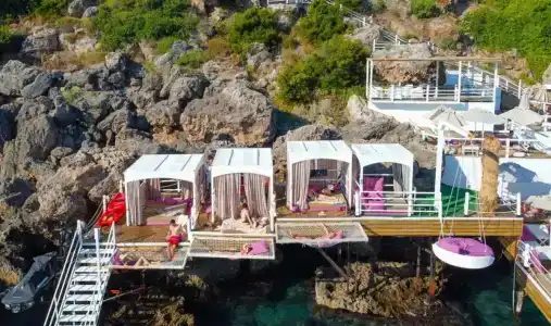 La Boutique & Suites - 23