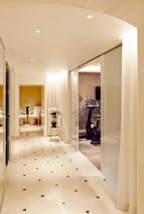 Grand Hôtel Du Palais Royal - 61