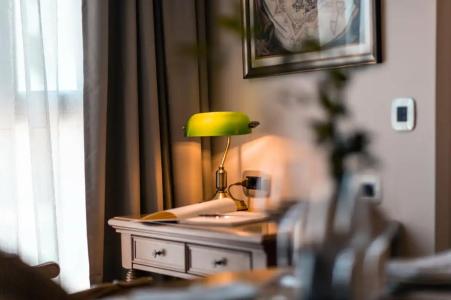 Legacy Gastro Suites - 80