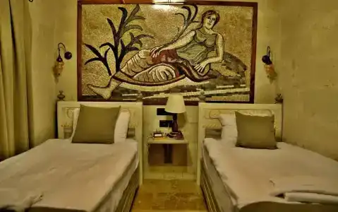 Caftan Cave Suites - 45