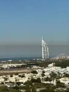 Mercure Dubai Barsha Heights Suites - 36
