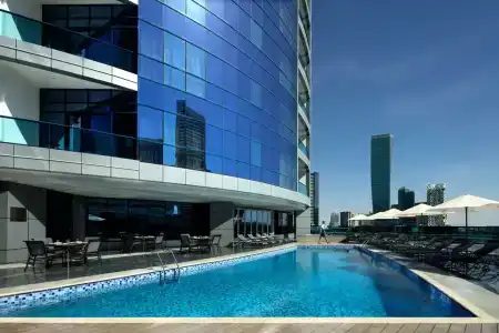 Radisson Blu, Dubai Waterfront