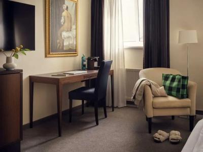 Metropolitan by Flemings - 11