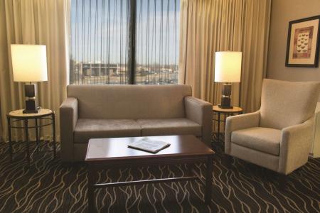 Hilton Kansas City Airport - 74