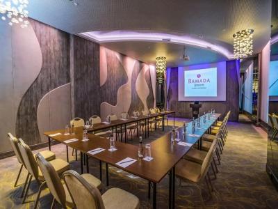 Ramada Encore Istanbul Bayrampasa - 75