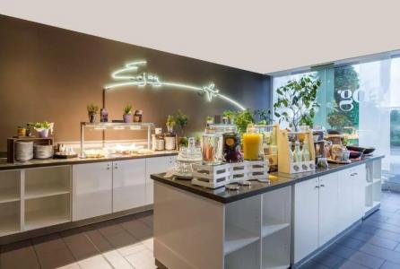 Park Inn by Radisson Frankfurt Airport - 42