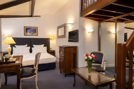 Relais Hôtel du Vieux Paris - 52