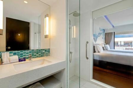 DoubleTree by Hilton Phuket Banthai Resort - 76