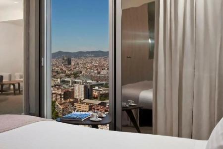 The Level at Melia Barcelona Sky - 8