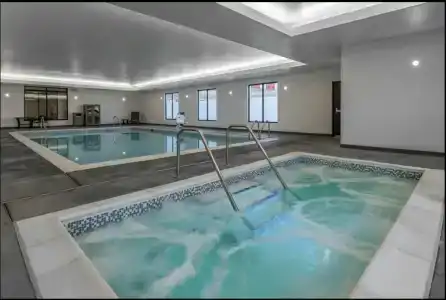 Hyatt Place Anchorage-Midtown - 4