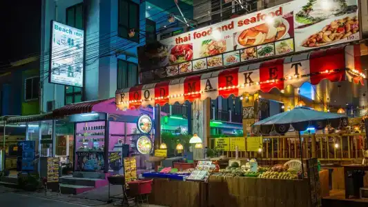 Kata Beachwalk and Bungalows - 3
