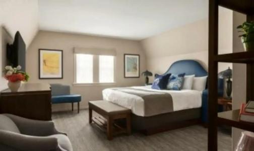 The Glidden House - 32