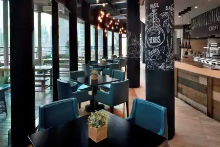 Dubai Marriott Harbour And Suites - 79
