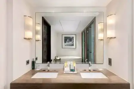 Hilton Dubai Al Habtoor City - 80