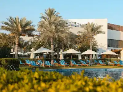 Dubai Marine Beach Resort & Spa - 89