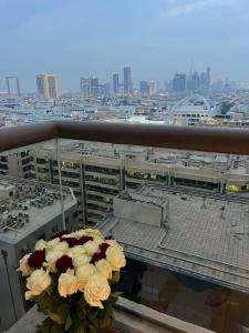 Majestic City Retreat - 10