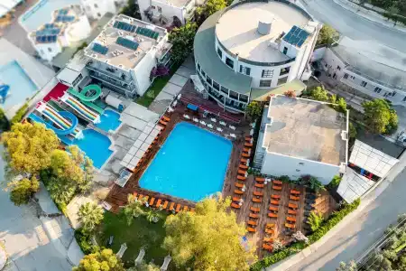 Bodrum Beach Resort - 4