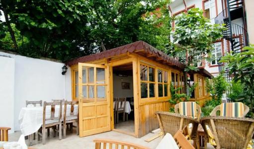 Tulip House - 46