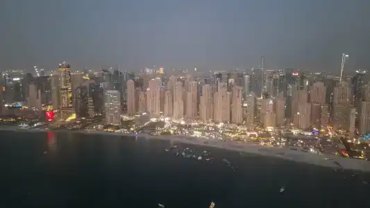 Ramada & Suites by Wyndham Dubai JBR - 69