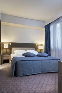 Amalia Athens - 25