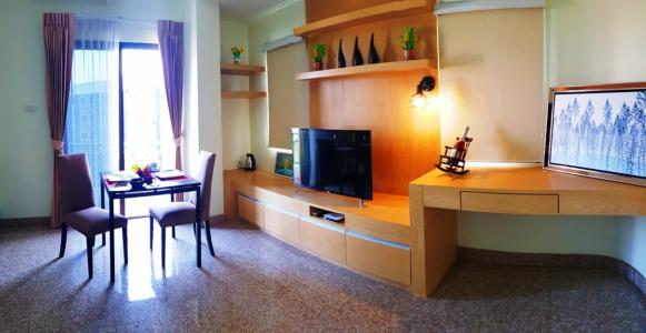 The Route Sriracha And Residence - 68