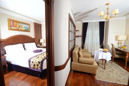 GLK PREMIER Regency Suites & Spa - 52
