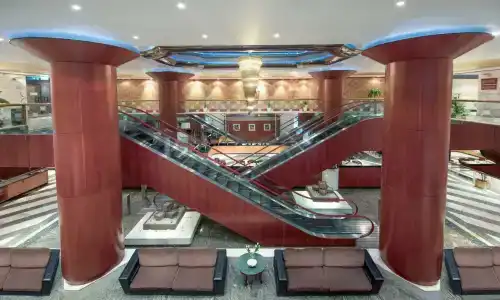 Admiral Plaza - 4