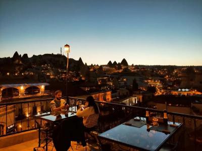 Elegance Cave Suites & Restaurant - 5