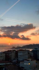 Azzap Galata - 6