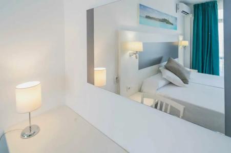 Amic Miraflores - 36