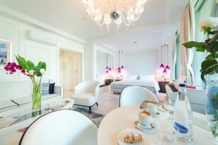 Boutique Vissi d'Arte - 83