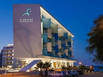Flamingo Paradise Beach - Adults Only - 75