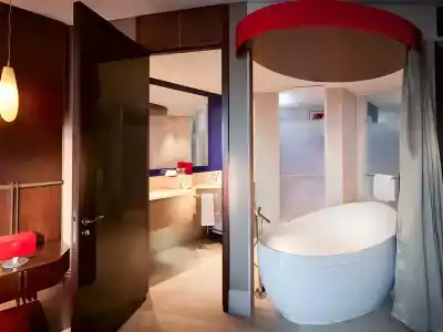 Jumeirah Creekside Dubai - 56