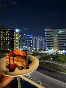 Ramada by Wyndham Dubai Barsha Heights - 16