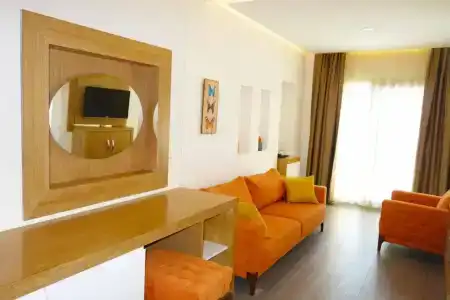 Zest Exclusive & Spa - 90