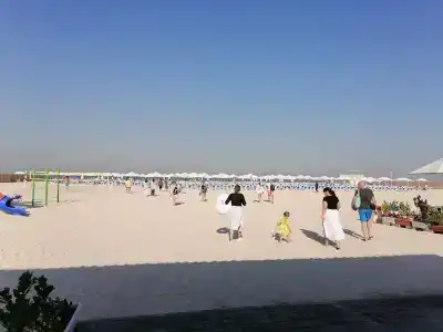 Ramada & Suites by Wyndham Ajman - 53